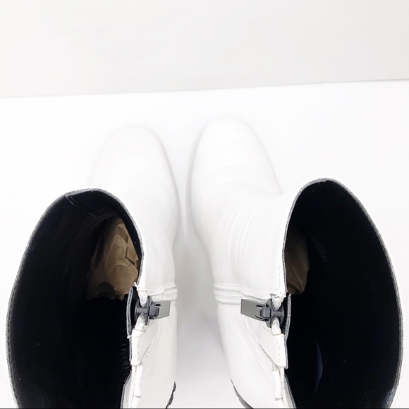 {Kendall + Kylie} Haedyn Leather Boots - Picture 10 of 16